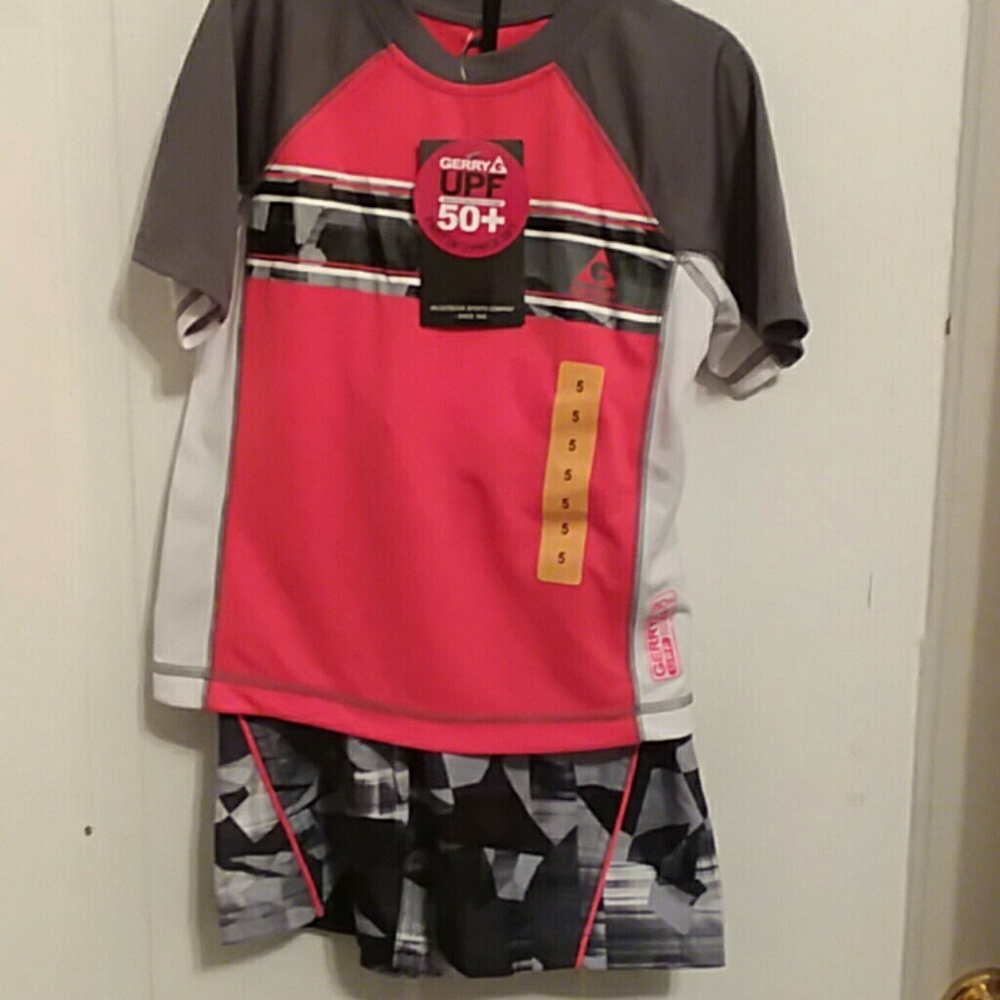 NWT Boys size 5 Gerry bathing suit 2 piece